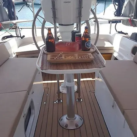 Ботель Sailboat Мармарис